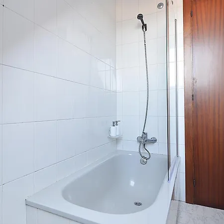 Con Terraza Frente Al Mar En O Grove