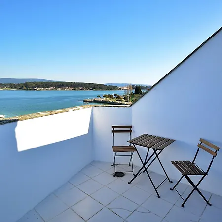 Apartamento Con Terraza Frente Al Mar En O Grove